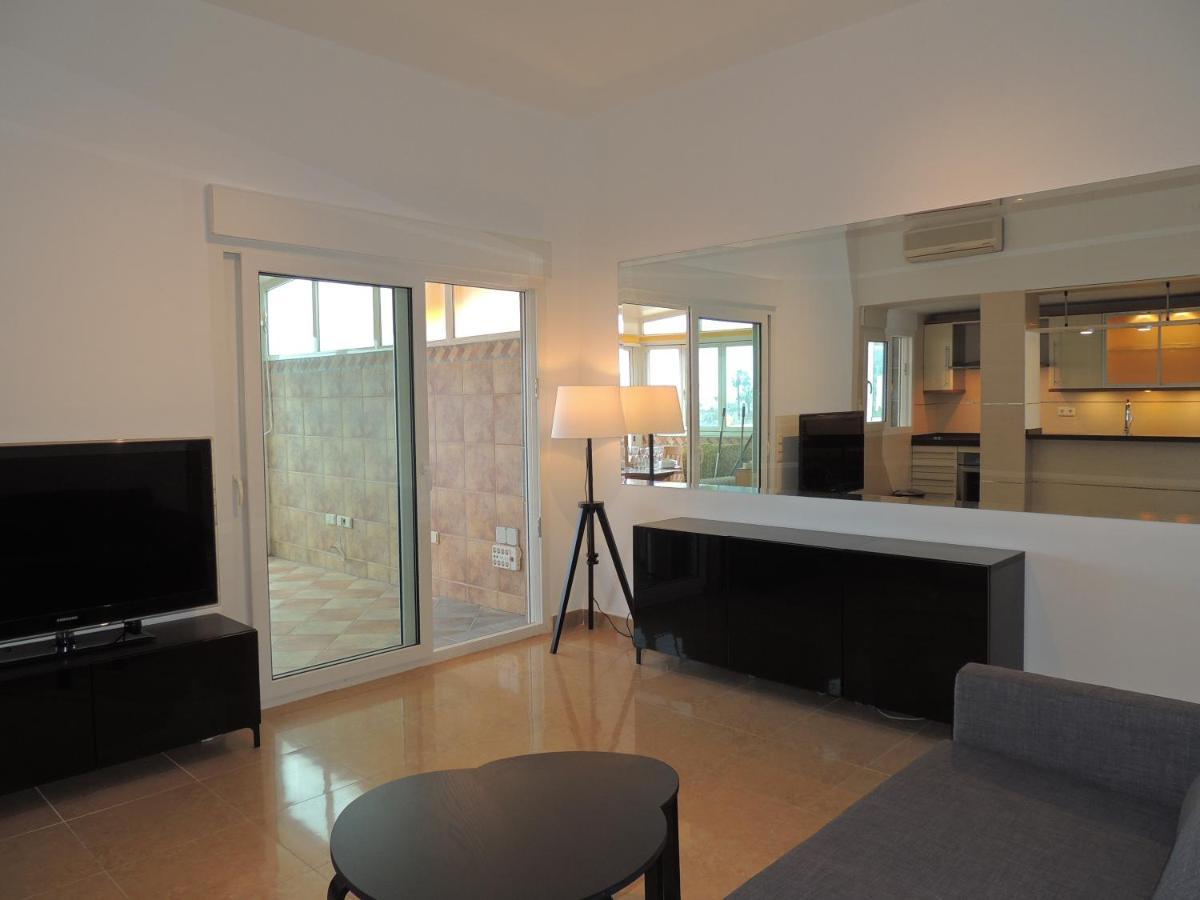 Apartment Ole Playa 6a, Front - A Pie De Playa, Sea Views - Vistas Al Mar, Parking, Puerto Marina Benalmádena